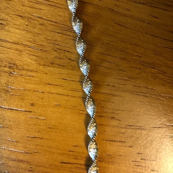 Sterling 925 Silver and Gold Necklace and Bracelet Set - Picture 6 of 12